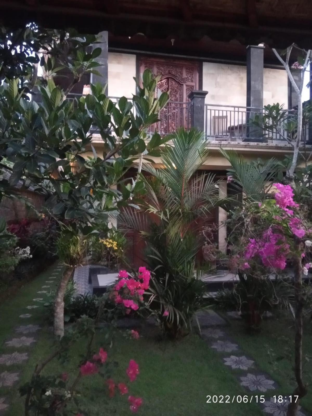 Pondok Gepokan Homestay أوبود الغرفة الصورة
